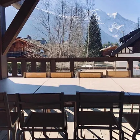 Chalet Crystal *
